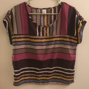 Artsy striped scoop neck shirt